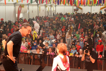 OTROŠKA MAŠKARADA 12 FOTO LJUBO VUKELIČ